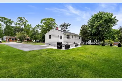 19 Burr Ave, Pembroke, MA 02359 - Photo 23