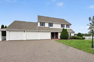 101 Pond St, Braintree, MA 02184 - Photo 3