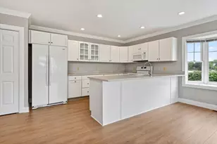 101 Pond St, Braintree, MA 02184 - Photo 5