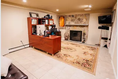 21 Helen Dr, Marlborough, MA 01752 - Photo 19