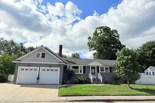 21 Helen Dr, Marlborough, MA 01752 - Photo 3