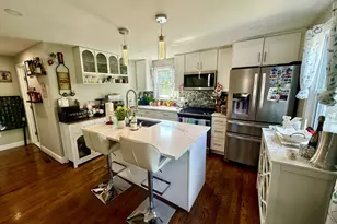 1061 Trapelo Rd, Waltham, MA 02451 - Photo 5