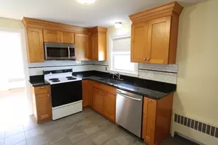 6 Bates Rd E, Watertown, MA 02472 - Photo 5