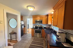 6 Bates Rd E, Watertown, MA 02472 - Photo 3