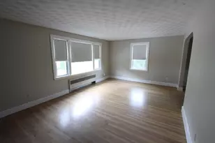 6 Bates Rd E, Watertown, MA 02472 - Photo 13