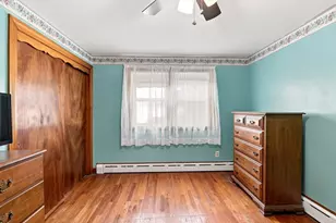 4 Washington St, Milford, MA 01757 - Photo 13