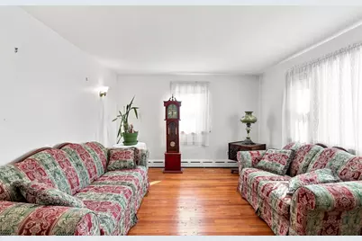 4 Washington Street, Milford, MA 01757 - Photo 7