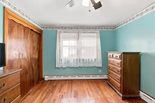4 Washington St, Milford, MA 01757 - Photo 13