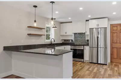 460 Pleasant St, Gardner, MA 01440 - Photo 5