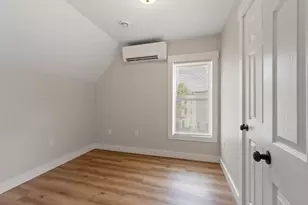 460 Pleasant St, Gardner, MA 01440 - Photo 29
