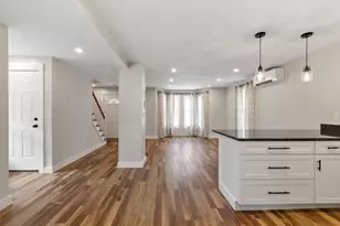460 Pleasant St, Gardner, MA 01440 - Photo 15