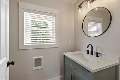 460 Pleasant St, Gardner, MA 01440 - Photo 19
