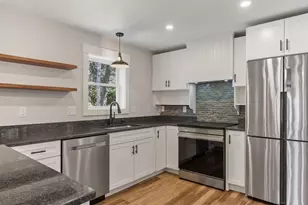 460 Pleasant St, Gardner, MA 01440 - Photo 9