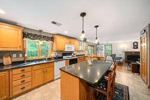 66 Cottage Ln, Weymouth, MA 02188 - Photo 3