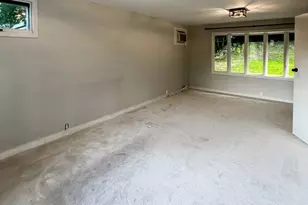 24 Belvidere Rd, Haverhill, MA 01830 - Photo 13