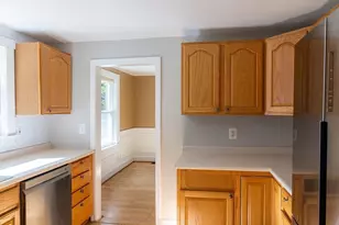 24 Belvidere Rd, Haverhill, MA 01830 - Photo 9