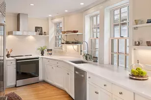 985 Memorial Dr, Cambridge, MA 02138 - Photo 9