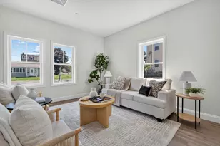 65 Wales St, Taunton, MA 02780 - Photo 3