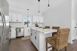 65 Wales St, Taunton, MA 02780 - Photo 15