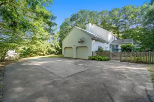 8 Bush Rd, Hudson, MA 01749 - Photo 37