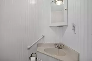 120 Edinboro St, Marlborough, MA 01752 - Photo 11