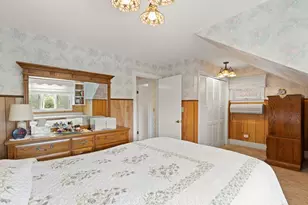 6 Groveland St, Haverhill, MA 01830 - Photo 27