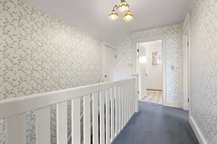 6 Groveland St, Haverhill, MA 01830 - Photo 9