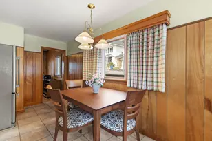 6 Groveland St, Haverhill, MA 01830 - Photo 15