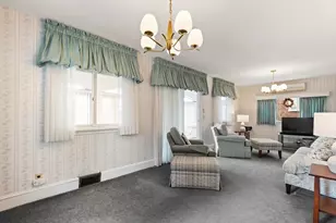 6 Groveland St, Haverhill, MA 01830 - Photo 13