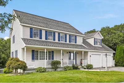 33 Fairway Dr, Woburn, MA 01801 - Photo 1