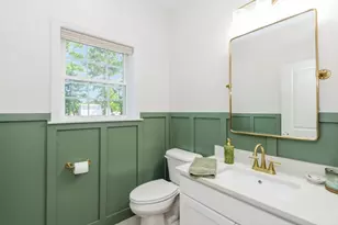 136 Minot Ave, Wareham, MA 02538 - Photo 9