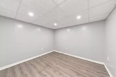 139 Seabury St, New Bedford, MA 02745 - Photo 19