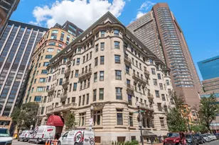 8 Garrison St, Boston, MA 02116 - Photo 31
