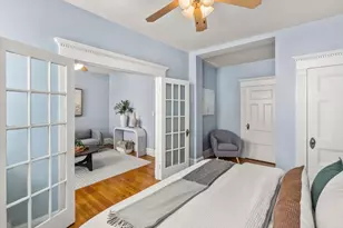 8 Garrison St, Boston, MA 02116 - Photo 19