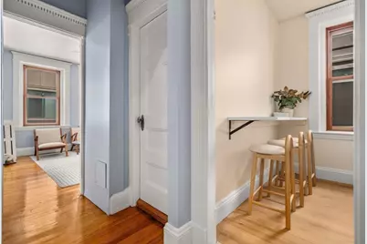 8 Garrison St #501, Boston, MA 02116 - Photo 5