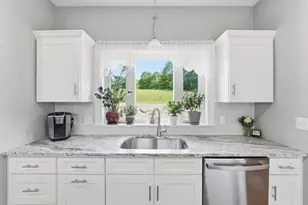 458 Pine St, Leicester, MA 01524 - Photo 13