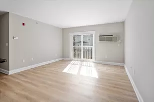 205 Elm St, Quincy, MA 02169 - Photo 5
