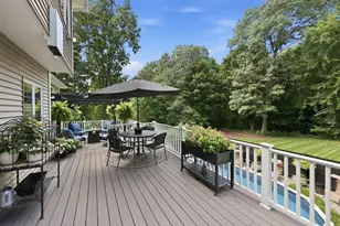 47 Deer Hill Cir, Ludlow, MA 01056 - Photo 11