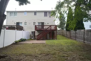 22 Blaney Ct, Revere, MA 02151 - Photo 11