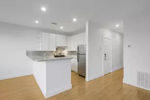 140 Boylston St, Boston, MA 02116 - Photo 17
