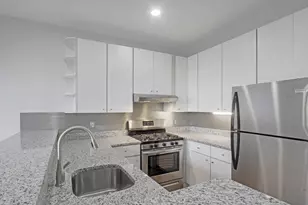 140 Boylston St, Boston, MA 02116 - Photo 3