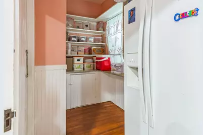 563 Union St, New Bedford, MA 02740 - Photo 9