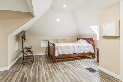 563 Union St, New Bedford, MA 02740 - Photo 17