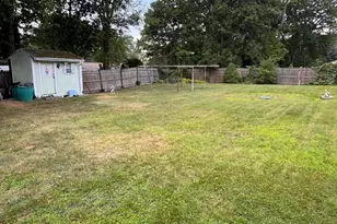 8 Aspen, Brockton, MA 02302 - Photo 11
