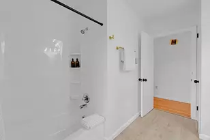 210 Strong St, Amherst, MA 01002 - Photo 19