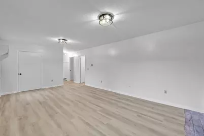 210 Strong St, Amherst, MA 01002 - Photo 21