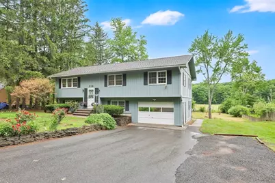 210 Strong St, Amherst, MA 01002 - Photo 37