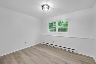 210 Strong St, Amherst, MA 01002 - Photo 23