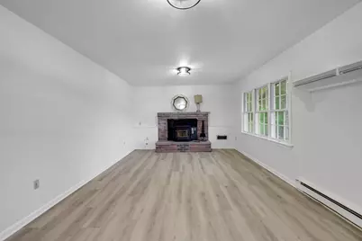 210 Strong St, Amherst, MA 01002 - Photo 27