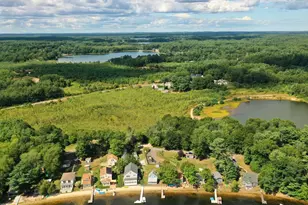 44 Blueberry Ln, Pembroke, MA 02359 - Photo 13